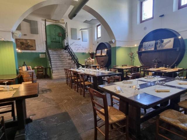 Locale Commerciale in vendita a Collebeato, Lombardia