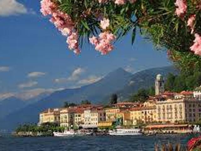 Locale Commerciale in vendita a Sant'Agostino, Como