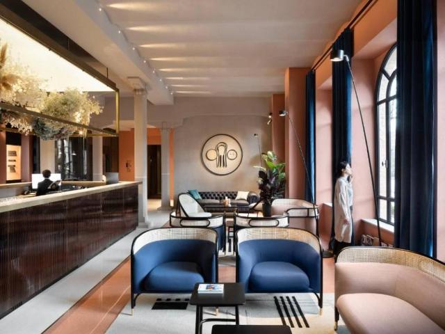 Locale Commerciale in vendita a Stadio, Como