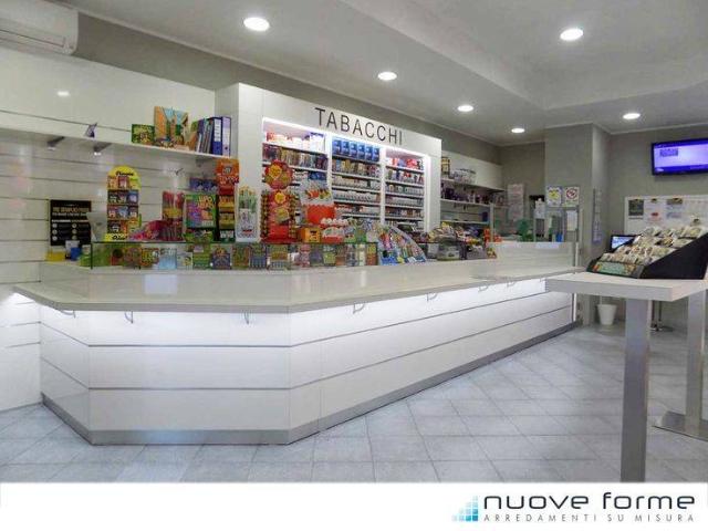 Locale Commerciale in vendita a Monticella, Conegliano