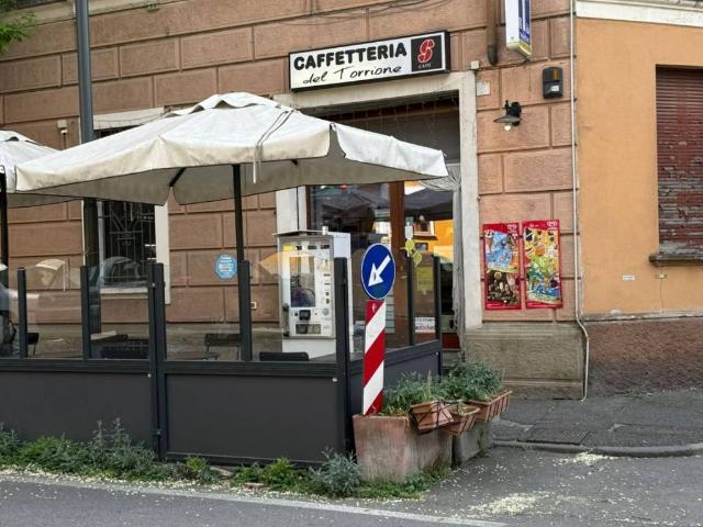 Locale Commerciale in vendita a Zona Castello, Cremona