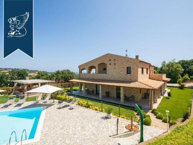 Locale Commerciale in vendita a Marche, Ascoli Piceno