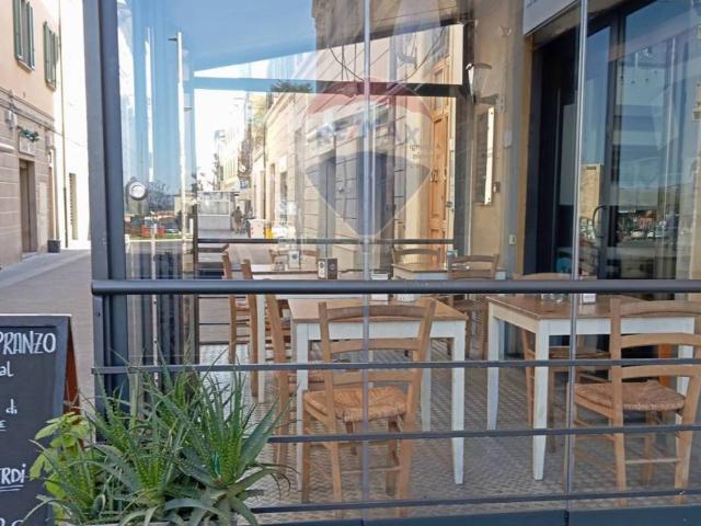 Locale Commerciale in vendita a Serravalle, Empoli