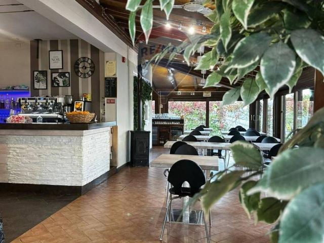 Locale Commerciale in vendita a Serravalle, Empoli