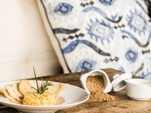 Locale Commerciale in vendita a Serravalle, Empoli