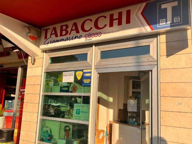 Locale Commerciale in vendita a Roma Capitale, Lazio