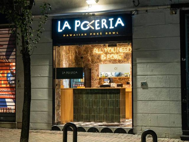 Locale Commerciale in vendita a Fiorenzuola D'arda, Reggio Emilia