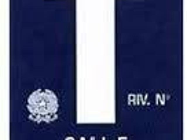 Locale Commerciale in vendita a Mantignano, Firenze