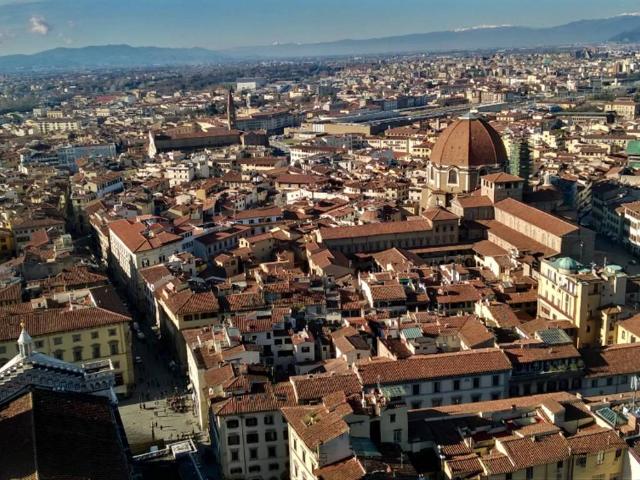 Locale Commerciale in vendita a Quartiere 2, Firenze
