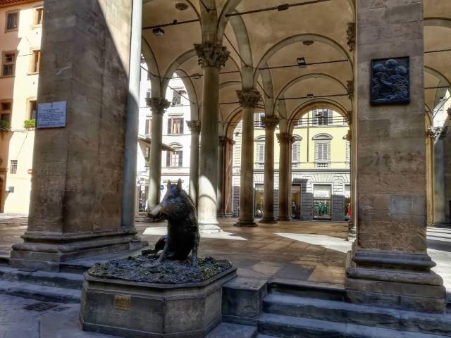 Locale Commerciale in vendita a Quartiere 1, Firenze