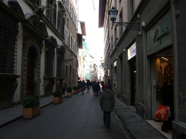 Locale Commerciale in vendita a Quartiere 1, Firenze