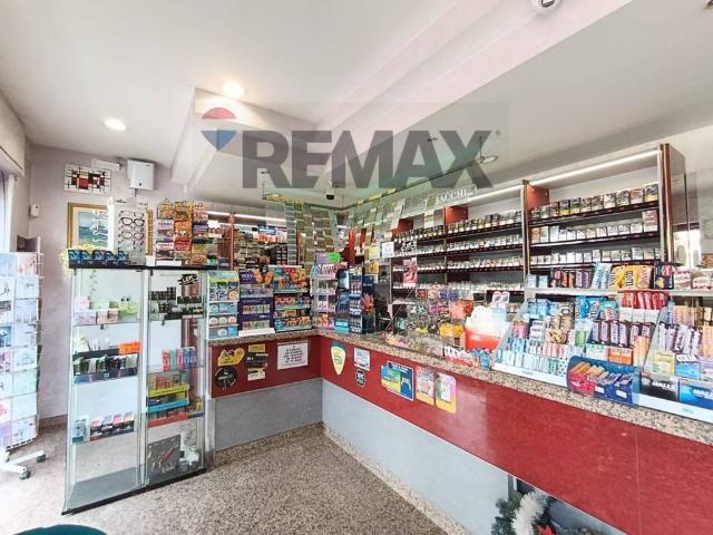 Locale Commerciale in vendita a Vallone, Francavilla Al Mare