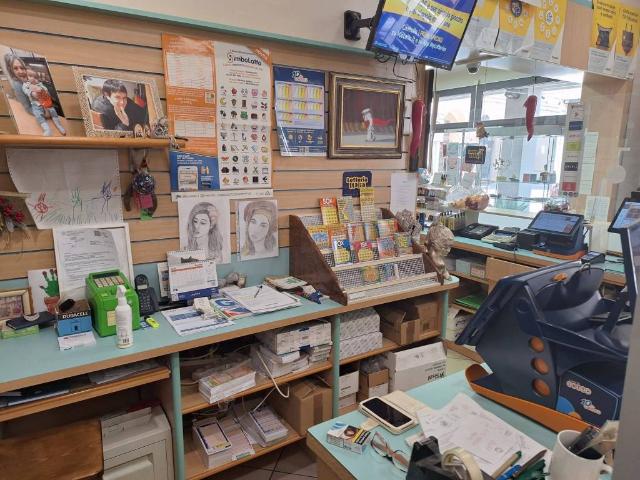Locale Commerciale in vendita a Unione dei comuni della Bassa Romagna, Fusignano