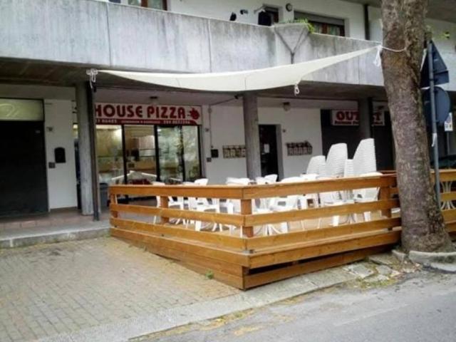 Locale Commerciale in vendita a Gatteo a Mare, Gatteo