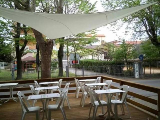 Locale Commerciale in vendita a Gatteo a Mare, Gatteo