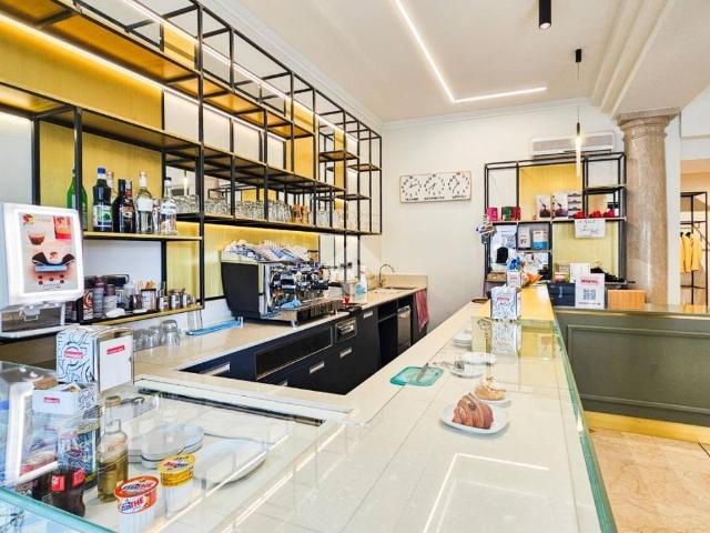 Locale Commerciale in vendita a Ghedi, Lombardia