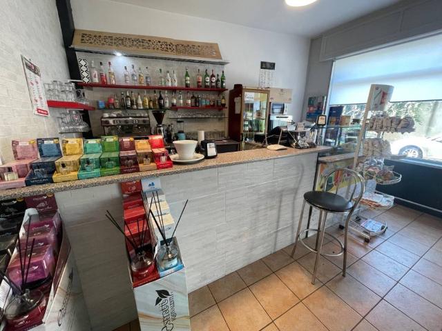 Locale Commerciale in vendita a Ghedi, Lombardia