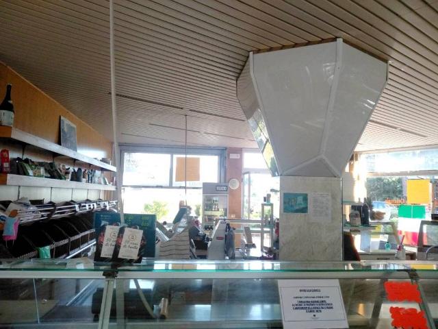Locale Commerciale in vendita a Grado, Friuli-Venezia Giulia