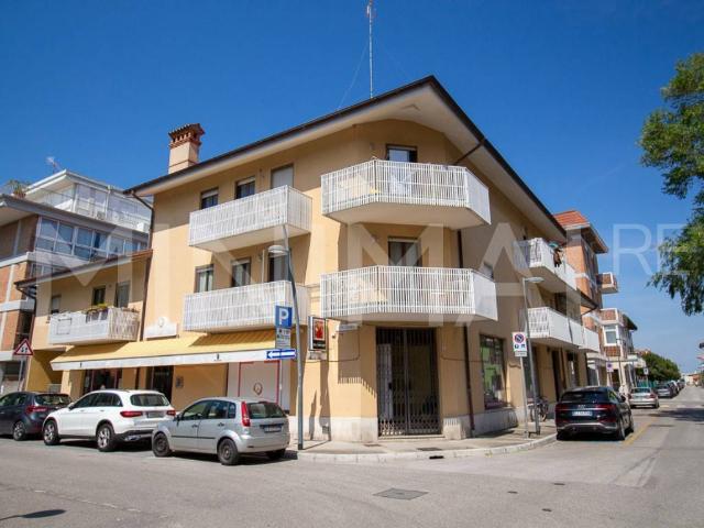 Locale Commerciale in vendita a Grado, Friuli-Venezia Giulia