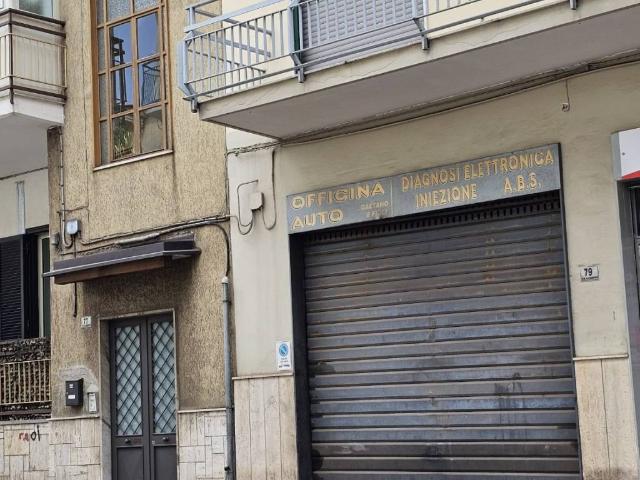 Locale Commerciale in vendita a Zona Maddalena, Grumo Nevano