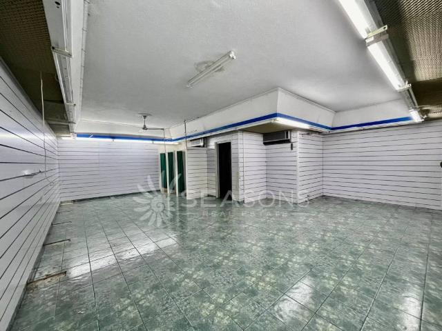 Locale Commerciale in vendita a Jesolo, Veneto