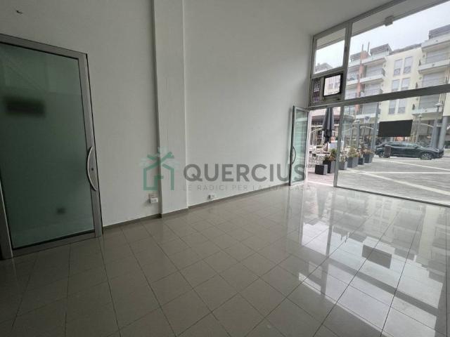 Locale Commerciale in vendita a Jesolo, Veneto