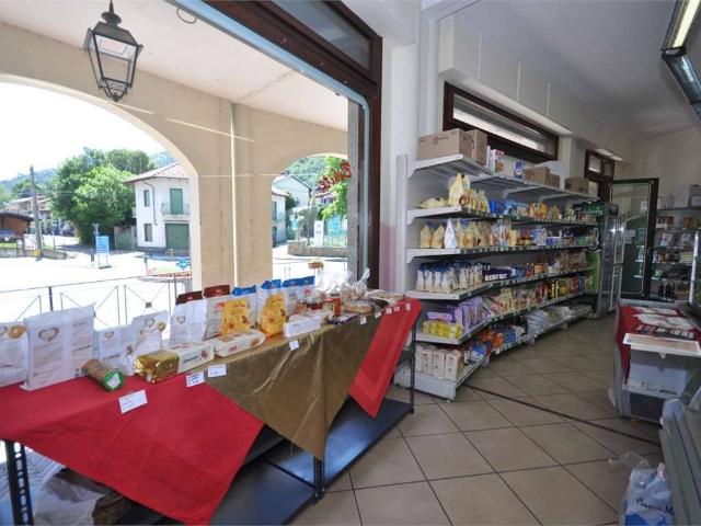 Locale Commerciale in vendita a Unione Montana di Comuni delle Valli di Lanzo, Ceronda e Casternone, Piemonte