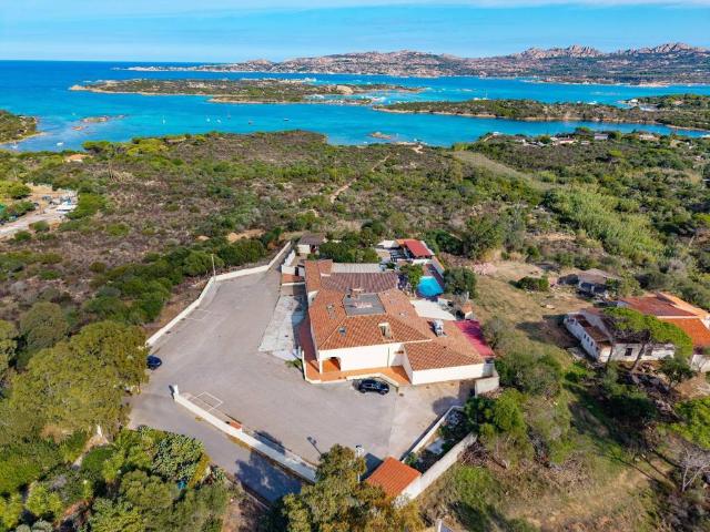 Locale Commerciale in vendita a Villaggio Piras, Sardigna/Sardegna