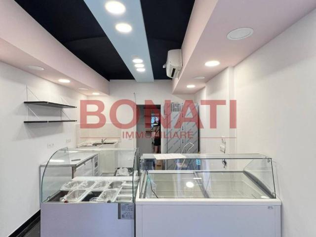 Locale Commerciale in vendita a Fabiano Alto, La Spezia