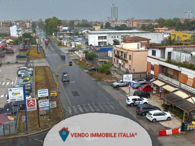 Locale Commerciale in vendita a Borgo Piave, Latina