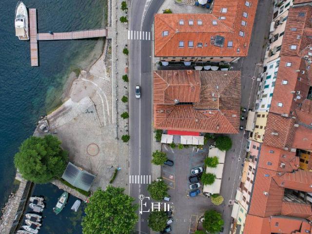 Locale Commerciale in vendita a Comunità Montana Valli del Verbano, Laveno Mombello