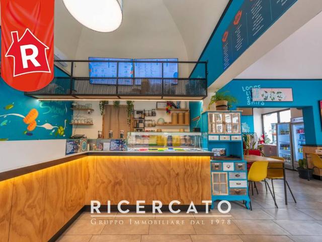 Locale Commerciale in vendita a Puglia, Lecce
