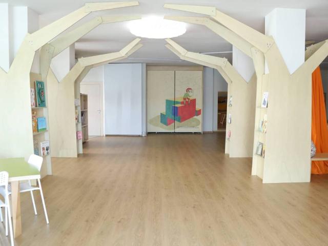 Locale Commerciale in vendita a Puglia, Lecce
