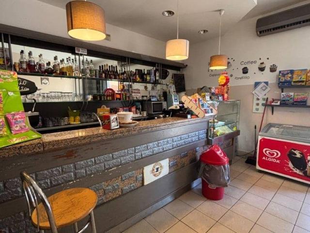 Locale Commerciale in vendita a Livorno