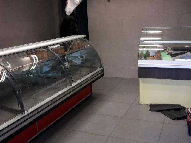 Locale Commerciale in vendita a Livorno