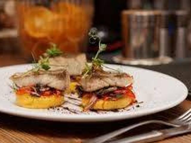 Locale Commerciale in vendita a Borgo San Jacopo, Livorno