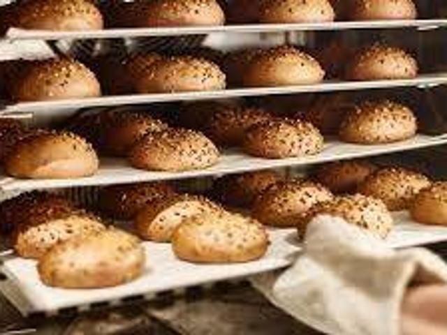 Locale Commerciale in vendita a Stazione, Livorno