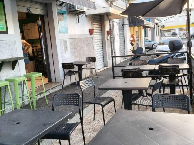 Locale Commerciale in vendita a Livorno