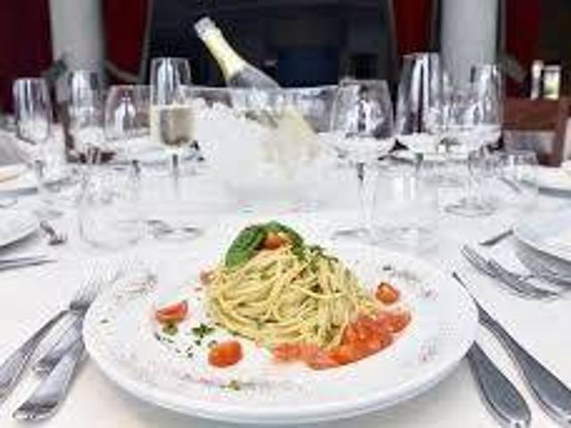 Locale Commerciale in vendita a Livorno