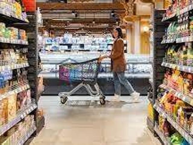 Locale Commerciale in vendita a Montenero Alto, Livorno