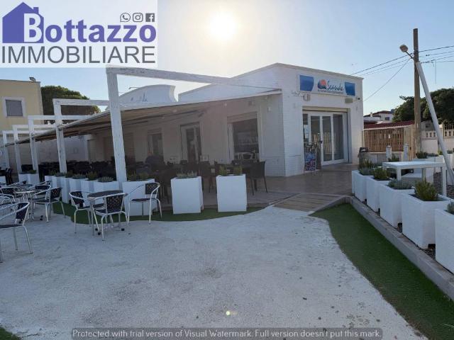 Locale Commerciale in vendita a Puglia, Taranto
