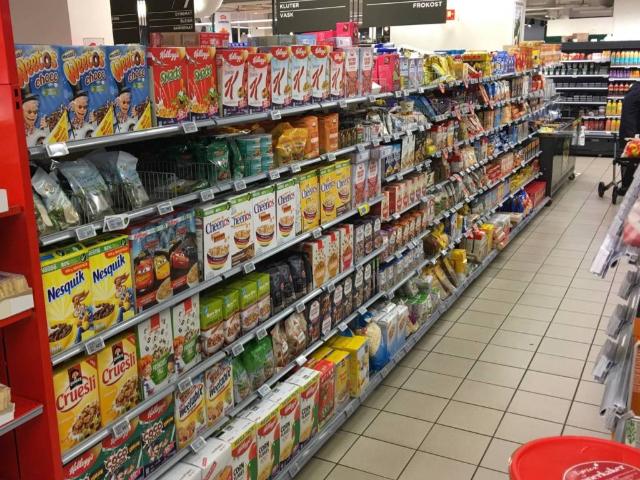 Locale Commerciale in vendita a Olmo, Lodi