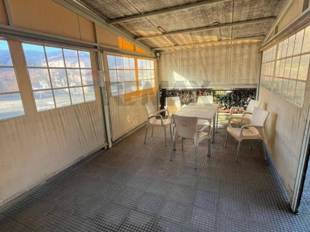 Locale Commerciale in vendita a Comunità Montana Valli del Verbano, Luino