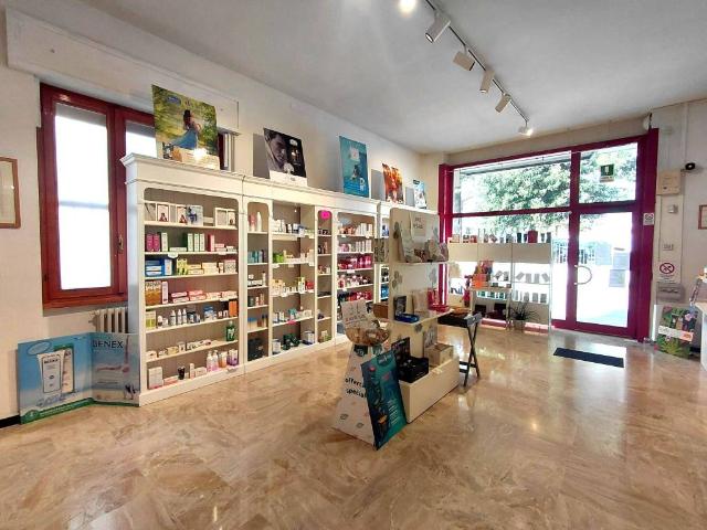 Locale Commerciale in vendita a Comunità montana della valle Trompia, Lumezzane