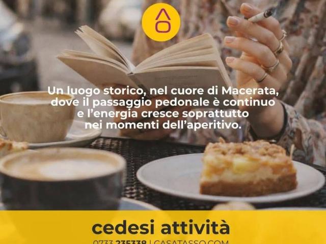 Locale Commerciale in vendita a Marche, Macerata