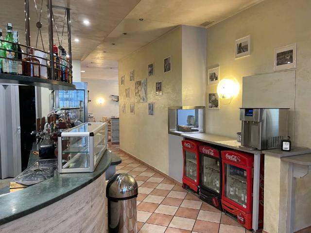 Locale Commerciale in vendita a Marcon, Veneto