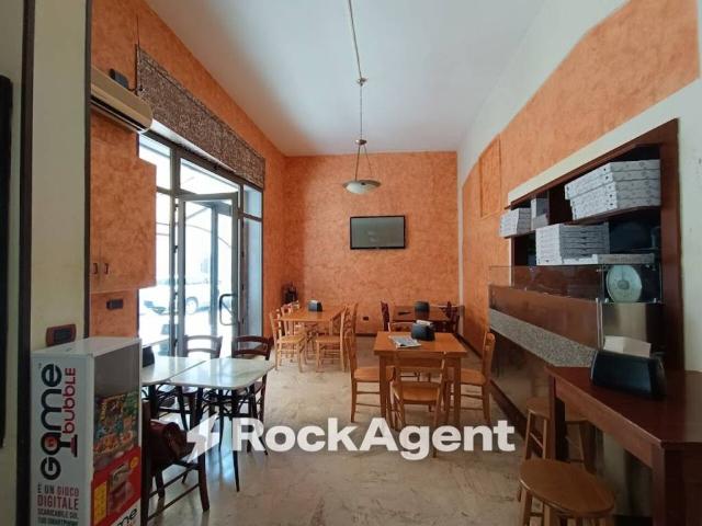 Locale Commerciale in vendita a Puglia, Lecce