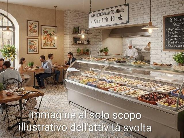 Locale Commerciale in vendita a Massarosa, Toscana