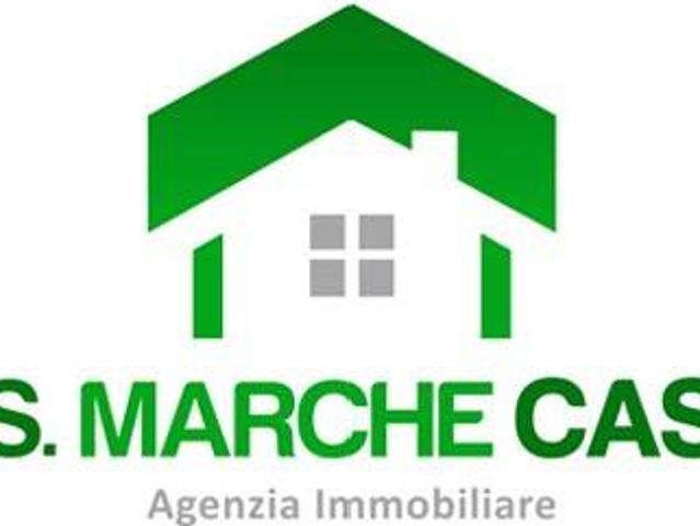Locale Commerciale in vendita a Marche, Macerata