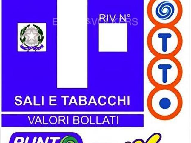 Locale Commerciale in vendita a IV Circoscrizione, Messina